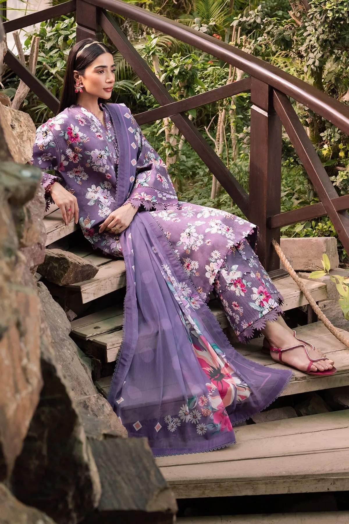 Alizeh Sheen Lawn Prints – AF-PL-6012-Indigo