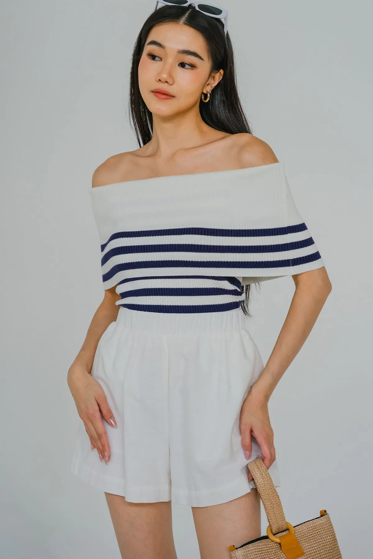 An Afternoon Off-Shoulder Top (Striped)