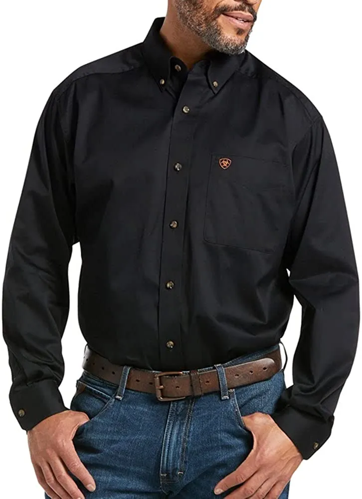 Ariat Men's Solid Twill Classic Fit Shirt