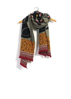 BAGDAD CAT | Compressed Wool Scarf | Green