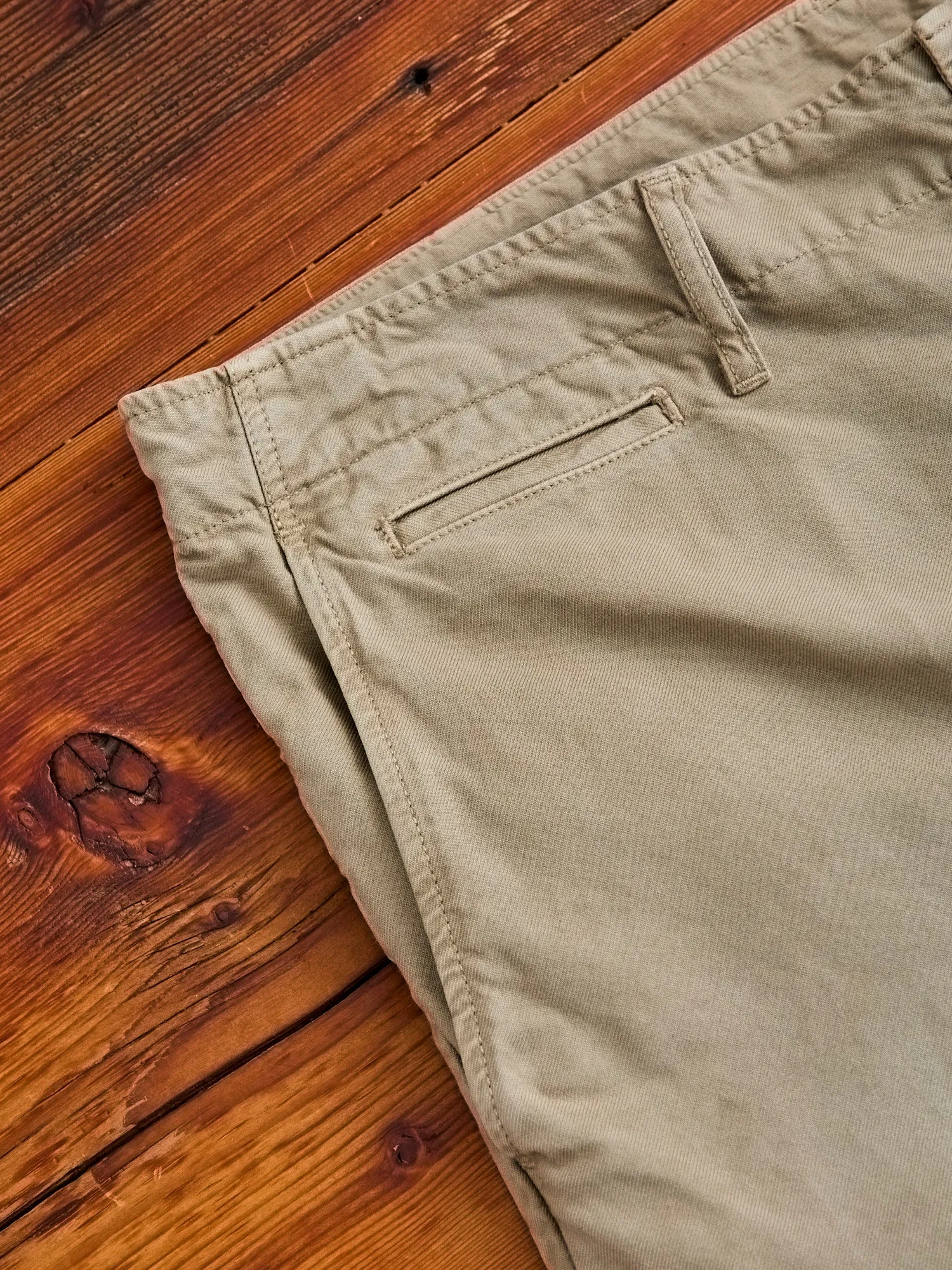 Damaged Field Chino Pants in Beige