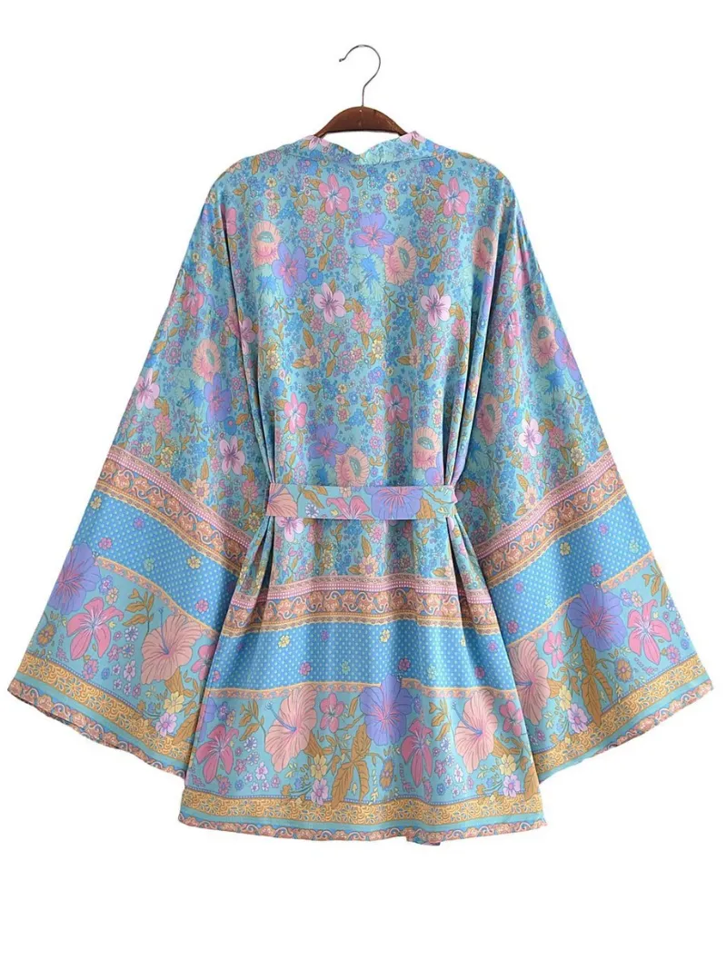 Down To Earth Women's Floral Short Kimono Jacket