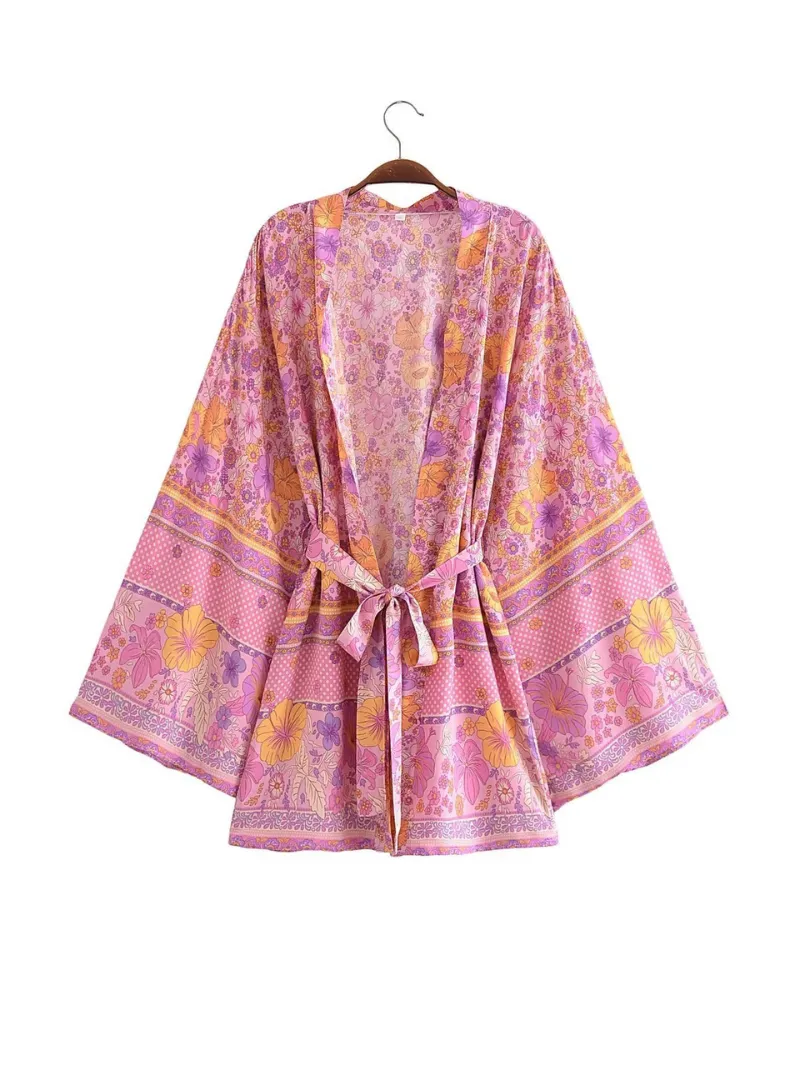 Down To Earth Women's Floral Short Kimono Jacket