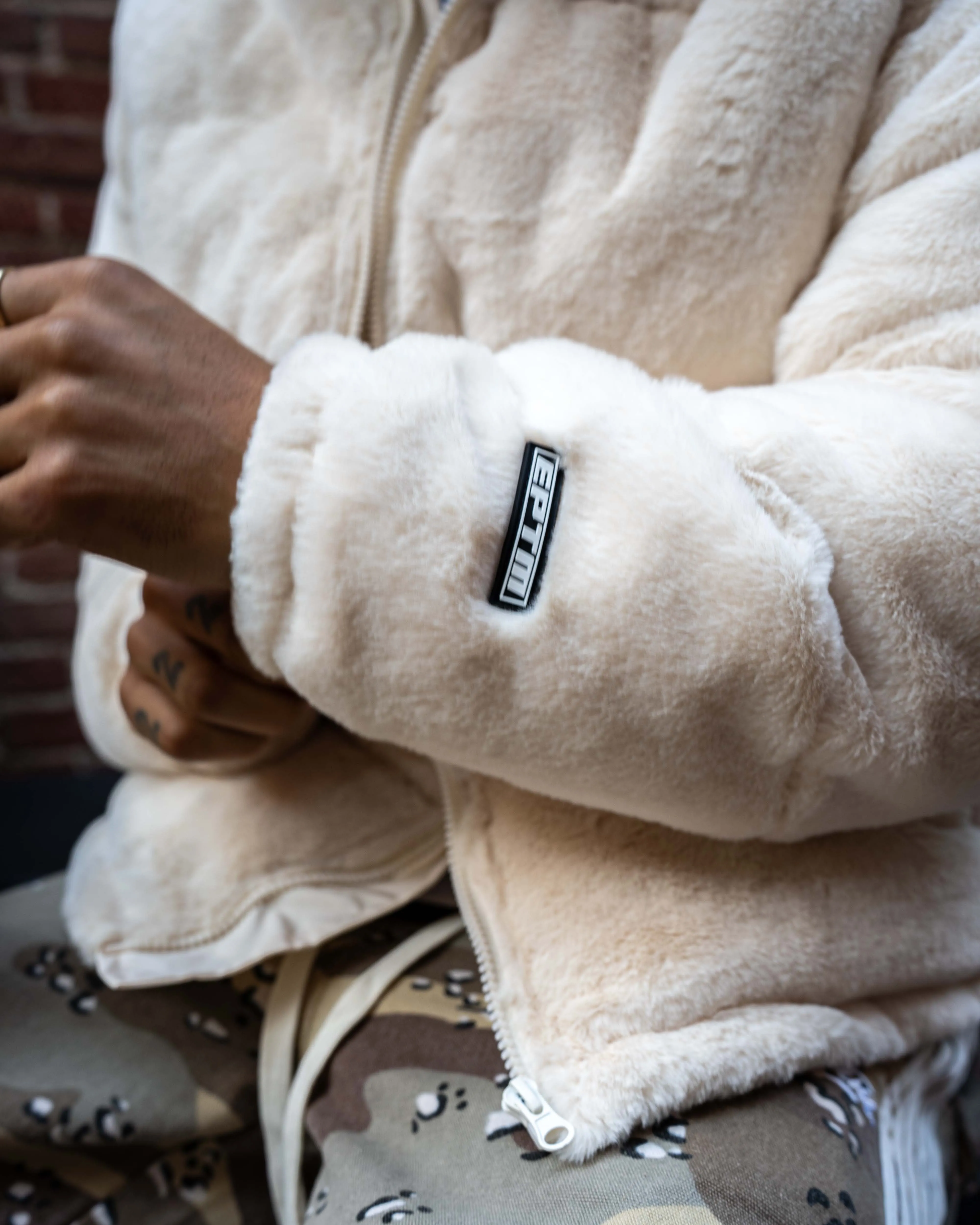 EPTM SUBZERO PUFFER JACKET-CREAM