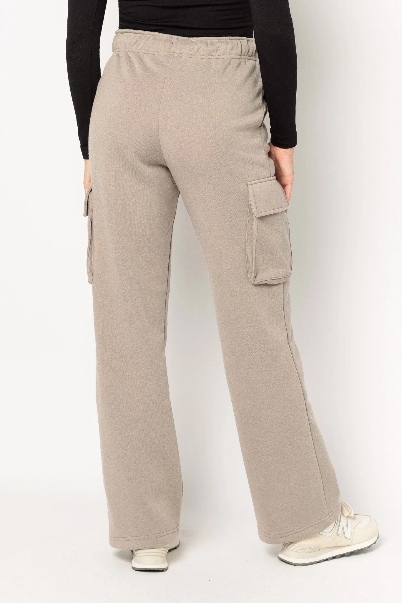 Fleece Wide-Leg Cargo Pant