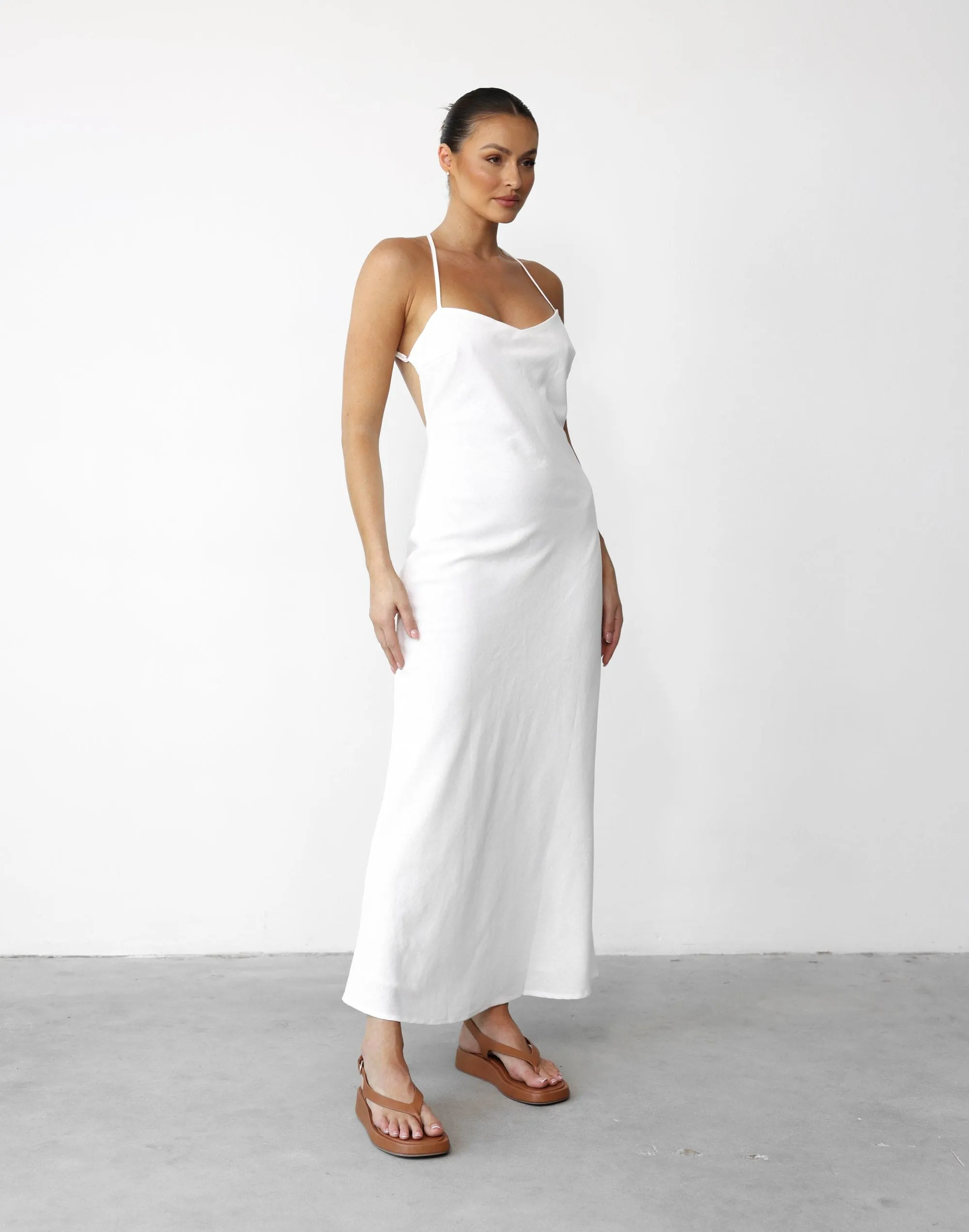 Haylie Linen Maxi Dress (White)