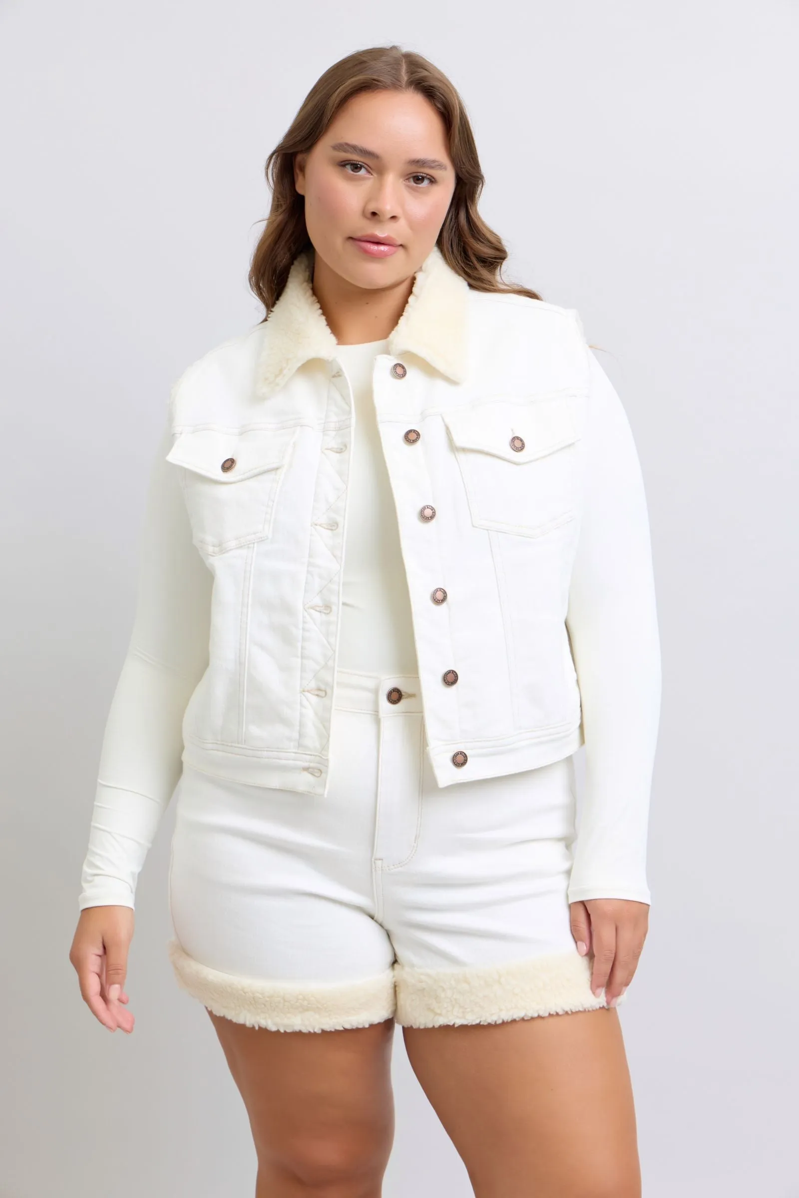 Judy Blue Reg/Plus Shearling Lined White Denim Vest