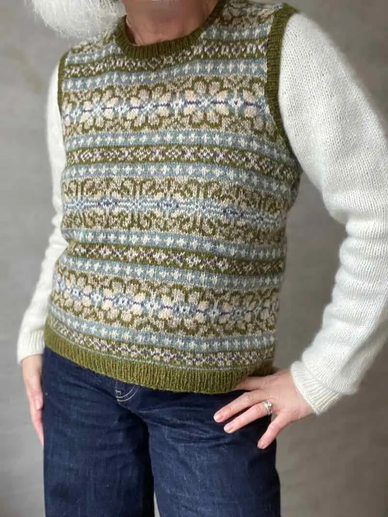 Mols slipover vest by Ruth Sørensen, No 20 knitting kit