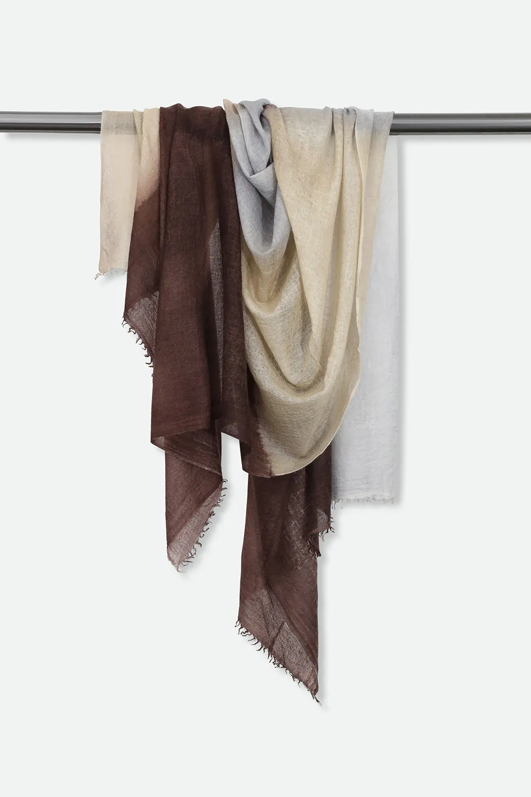 NATURAL GOLD SCARF IN HAND DYED CASHMERE