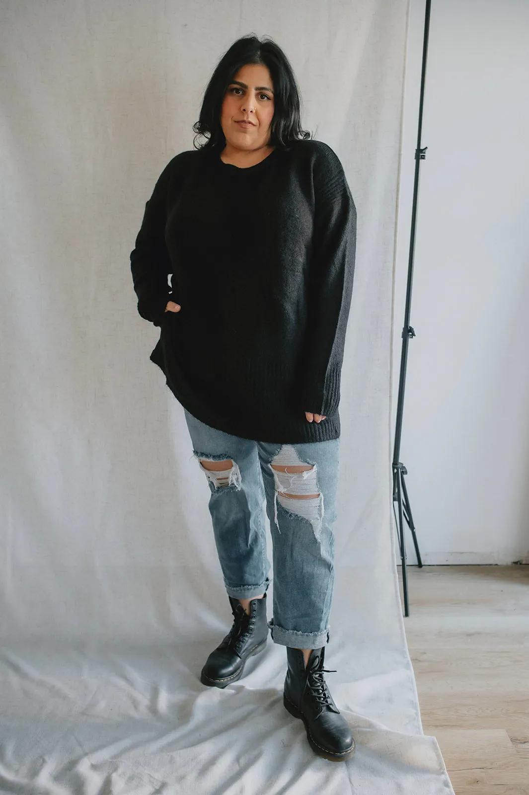 The Kamara Long Sweater - Black