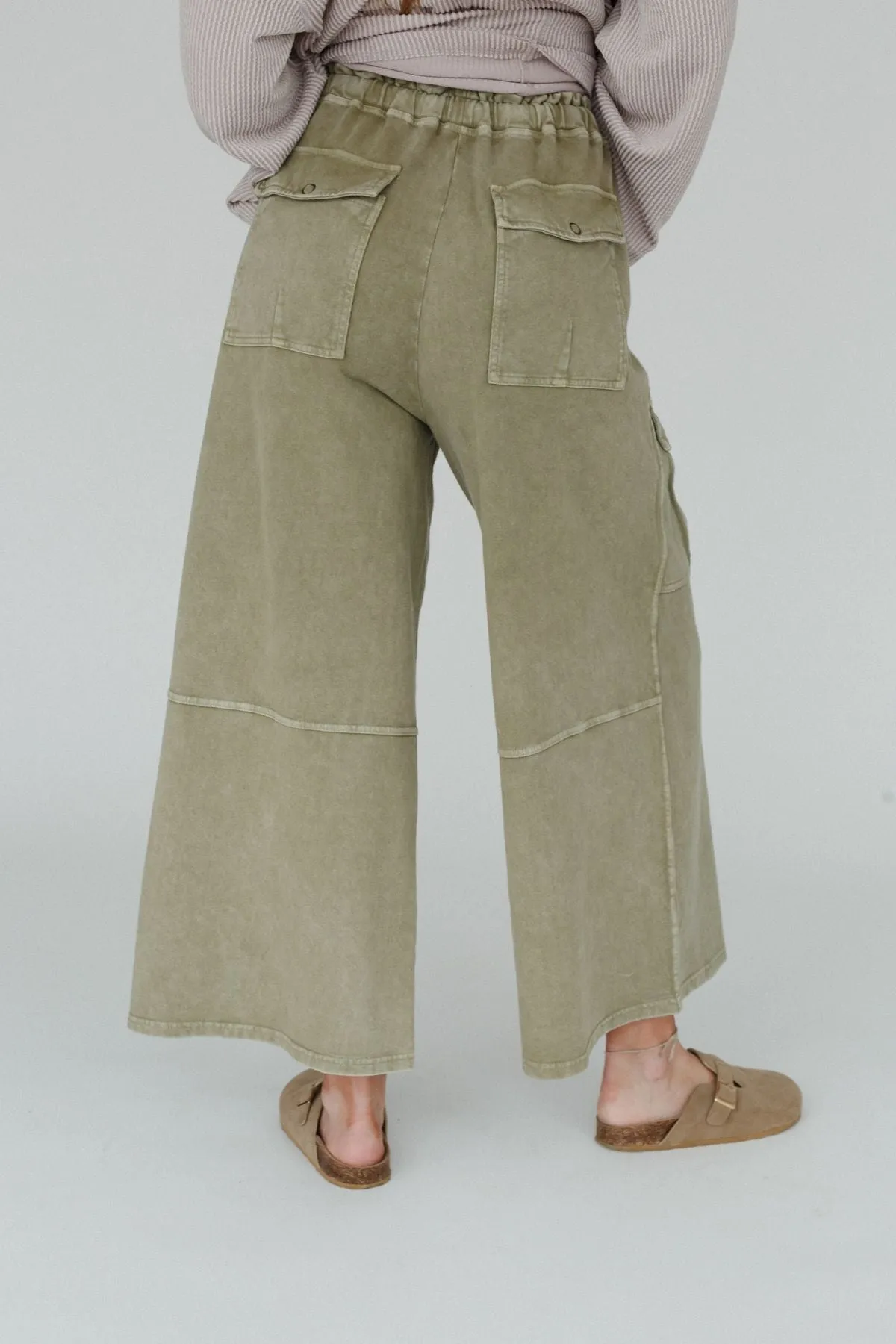 The Nest Cargo Cascade Wide Leg Pants - Olive