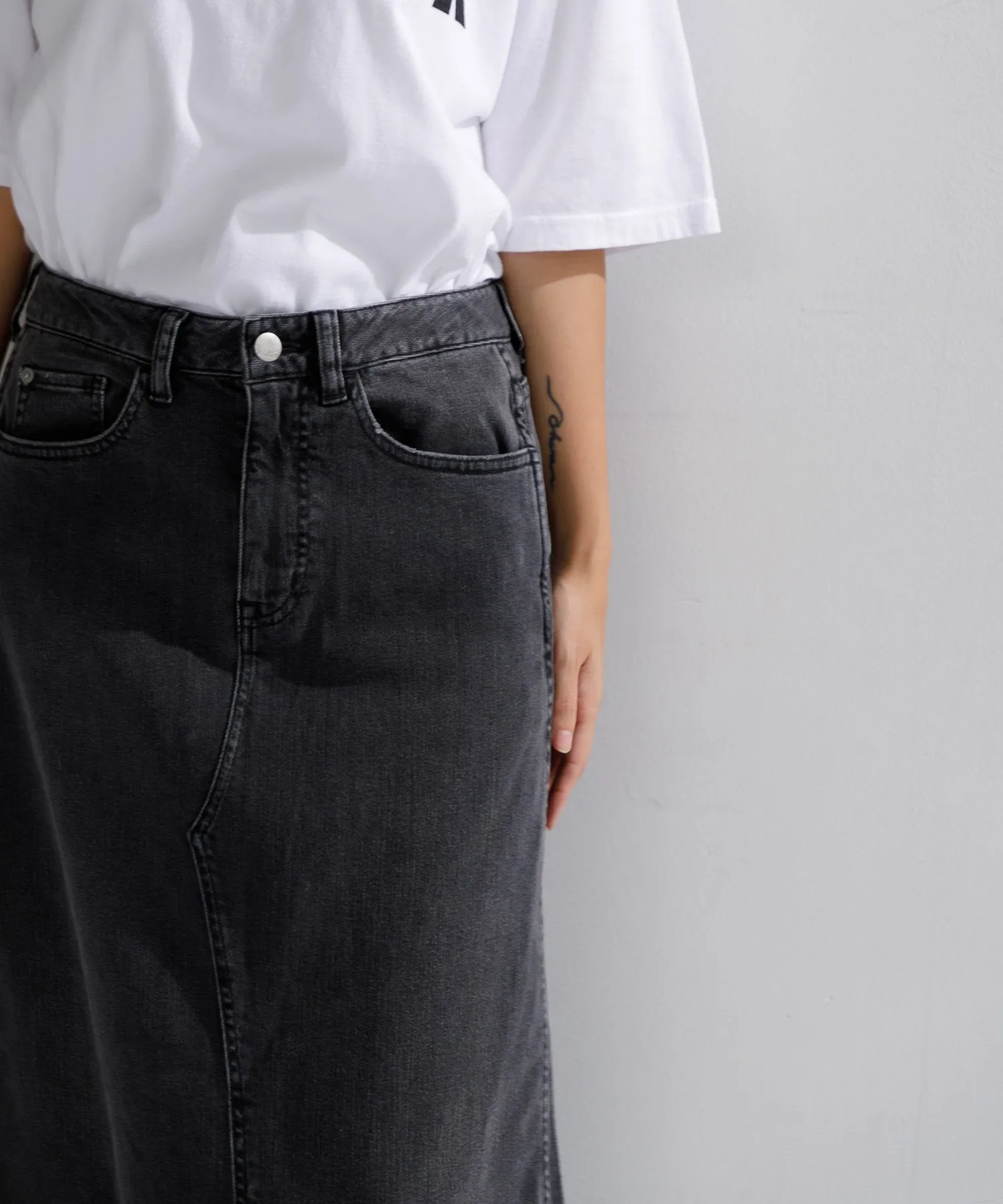 【WOMEN】Healthy denim Pear Maxi SKIRT マキシスカート