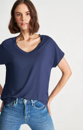 WOMEN'S BASIC V-NECK T-SHIRT IN MOOD INDIGO