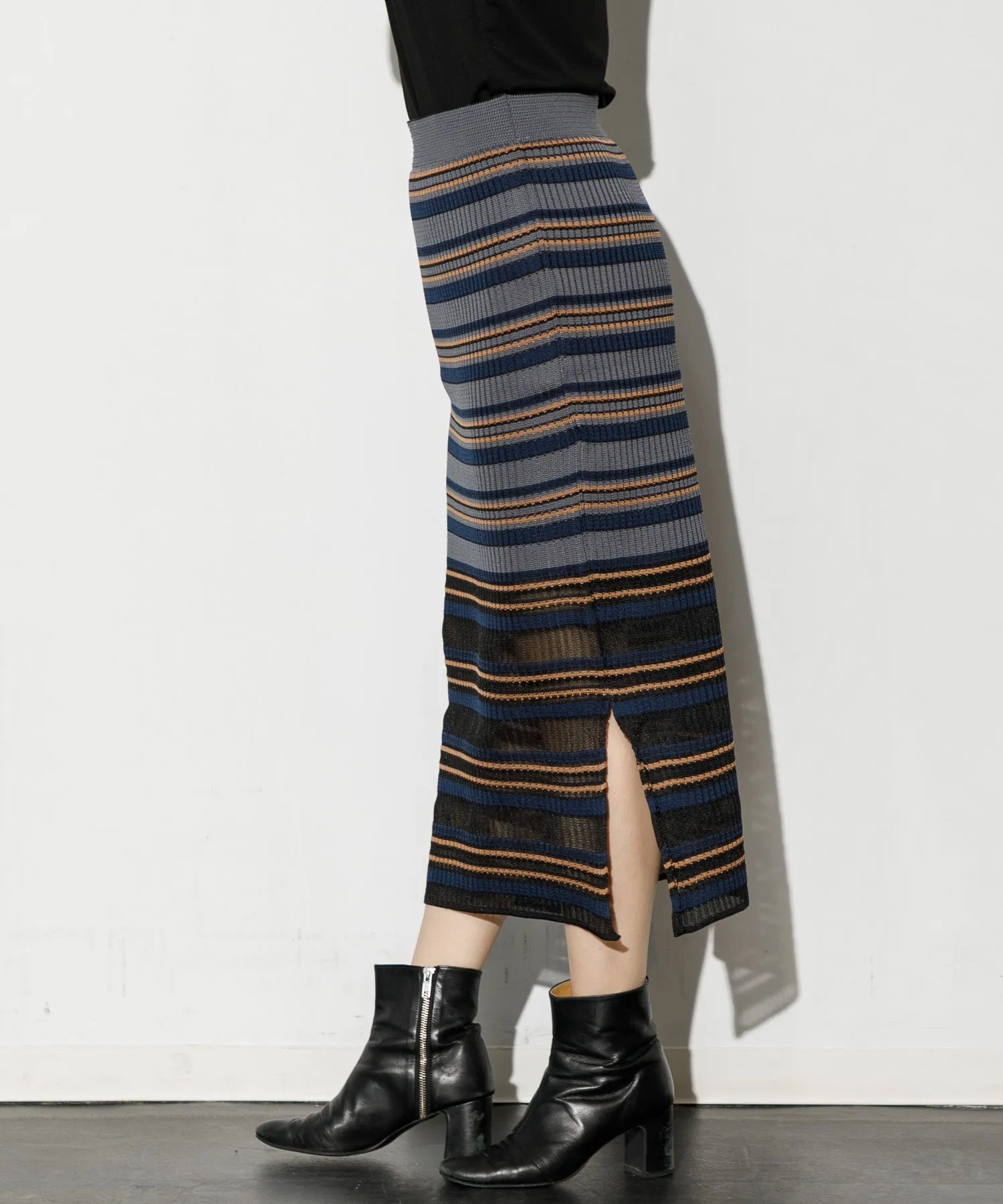 【WOMEN】TRICOTÉ BORDER SKIRT