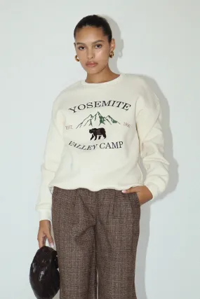 Yosemite Embroidery Pullover Cream